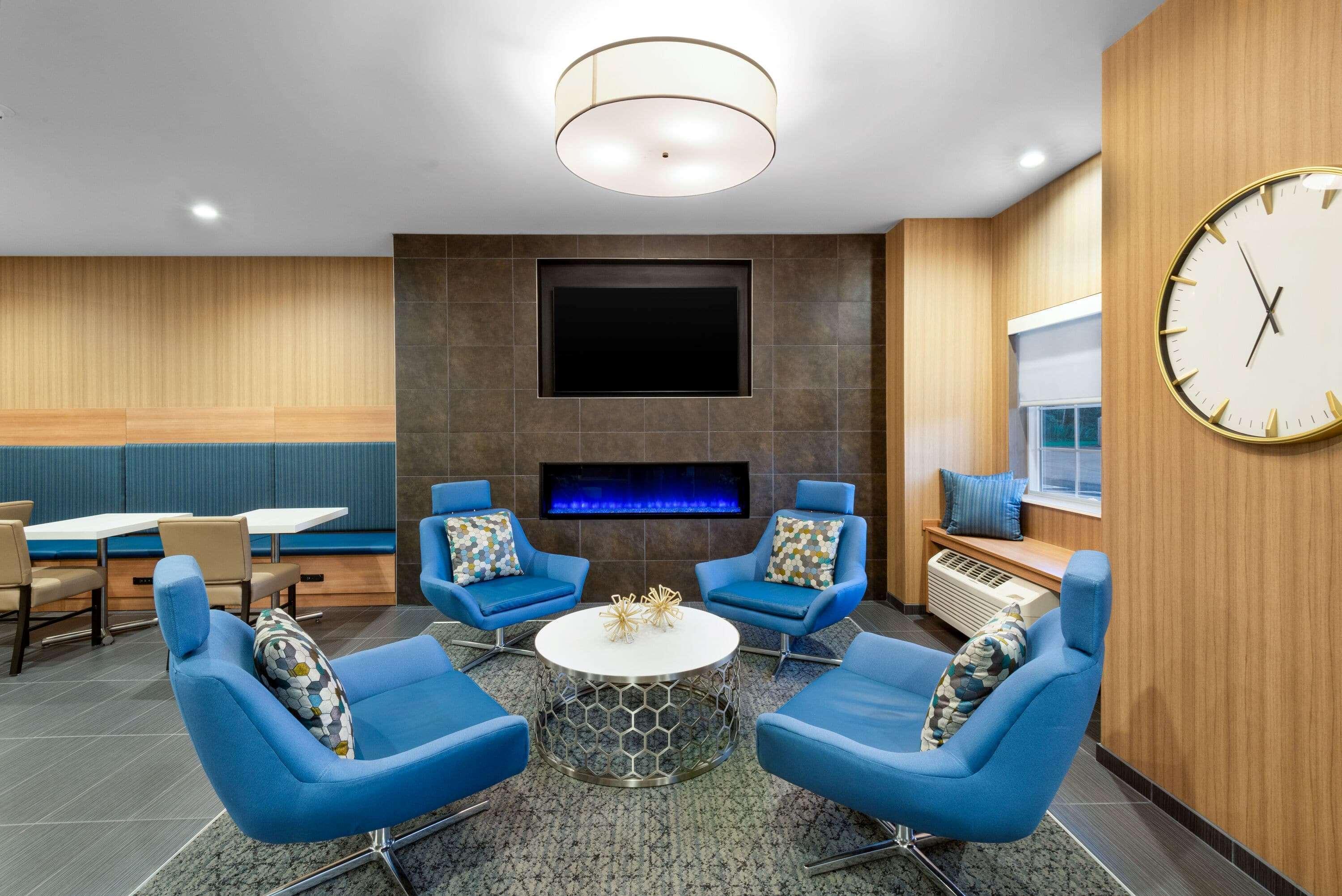 Microtel Inn & Suites By Wyndham Farmington Esterno foto